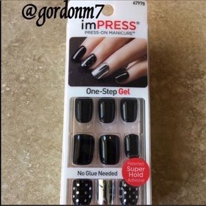 NEW imPRESS Black & Silver Chrome Press-on Nails